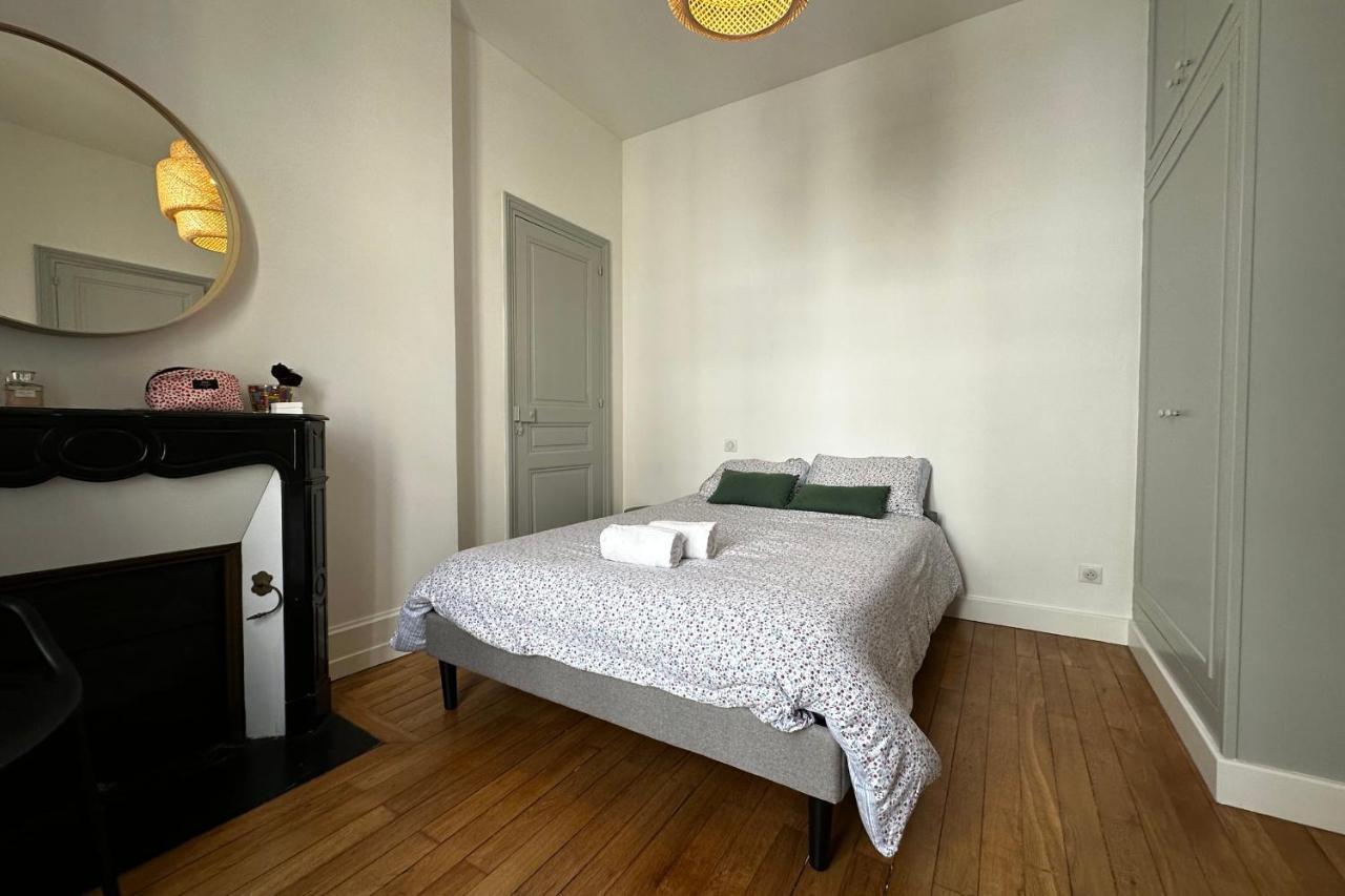 In The Beautiful Districts Of Tours A "Particular" With Great Comfort Villa ภายนอก รูปภาพ