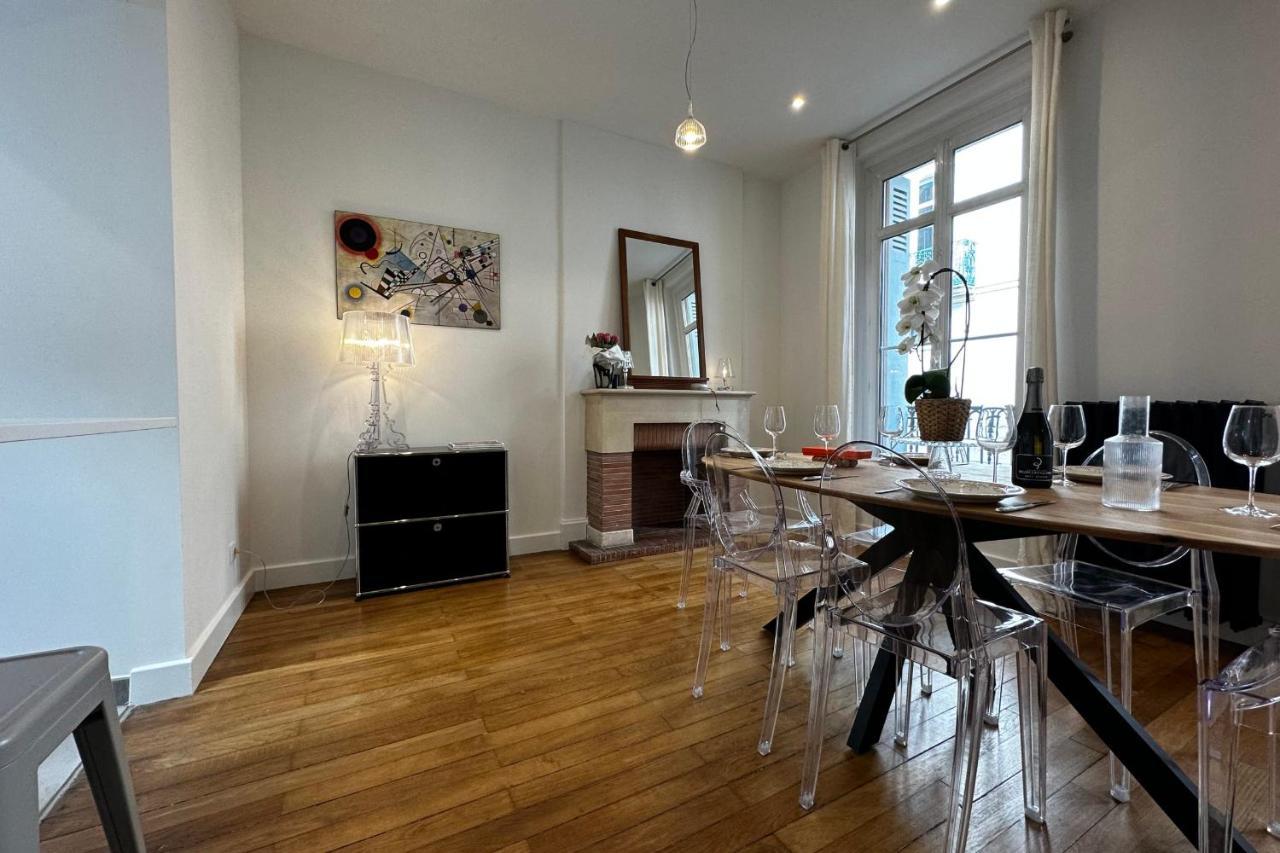 In The Beautiful Districts Of Tours A "Particular" With Great Comfort Villa ภายนอก รูปภาพ